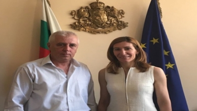 Bulgarian Minister of Tourism Discusses Possibilities for Developmnet of Medicinal Tourism